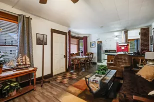 1713 Jackson St, Two Rivers, WI 54241 - Photo 6