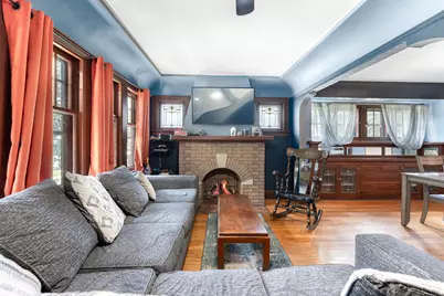2719 E Holmes Ave, Cudahy, WI 53110 - Photo 6