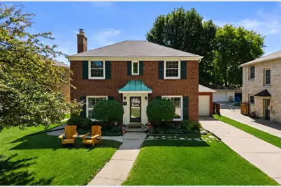 4652 N Wildwood Ave, Whitefish Bay, WI 53211 - Photo 34
