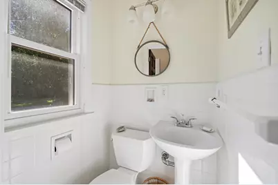 4652 N Wildwood Ave, Whitefish Bay, WI 53211 - Photo 12