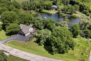 21604 W Bonnie Ln, Lannon, WI 53046 - Photo 46