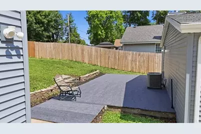 2451 S 92nd St, West Allis, WI 53227 - Photo 26