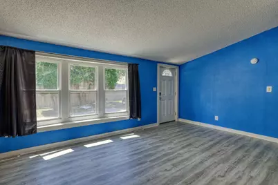 2451 S 92nd St, West Allis, WI 53227 - Photo 2