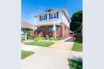 810  73rd St, Kenosha, WI 53143 - Photo 1