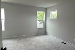 1131 Mt Vernon Dr, Hartford, WI 53027 - Photo 14