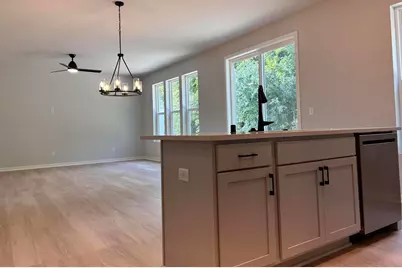 1131  Mount Vernon Dr, Hartford, WI 53027 - Photo 38