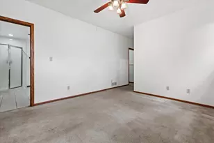 W245N6566 Bowling Green St, Sussex, WI 53089 - Photo 24