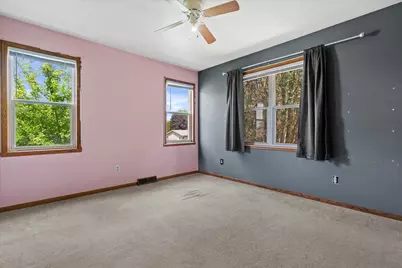 W245N6566  Bowling Green St, Sussex, WI 53089 - Photo 16