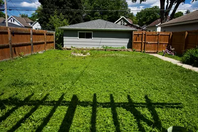 2026 S 79th St, West Allis, WI 53219 - Photo 14