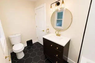 4937 N Hollywood Ave, Whitefish Bay, WI 53217 - Photo 14