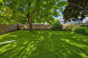 4937 N Hollywood Ave, Whitefish Bay, WI 53217 - Photo 26