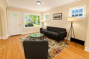 4937 N Hollywood Ave, Whitefish Bay, WI 53217 - Photo 4
