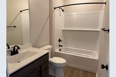 3700  Bishops Cap Dr, Racine, WI 53126 - Photo 16