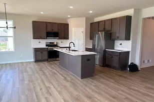 3700 Bishops Cap Dr, Racine, WI 53126 - Photo 6