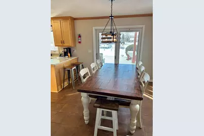 1935  Cliffview Ct, Oshkosh, WI 54901 - Photo 8