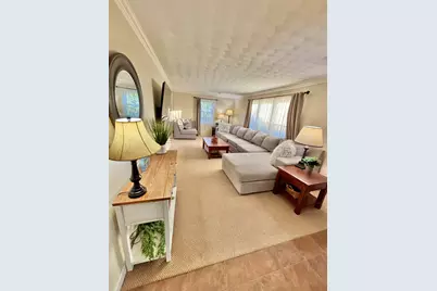 1935  Cliffview Ct, Oshkosh, WI 54901 - Photo 12