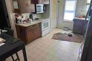 330 Zion St, Hartland, WI 53029 - Photo 8