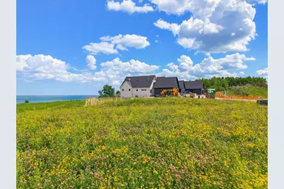 1204  Shieling Ln #Lot 16, Port Washington, WI 53074 - Photo 4