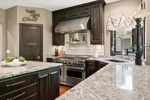 W343S9230 Jericho Ct, Eagle, WI 53119 - Photo 6