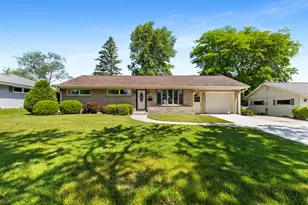 218 E Pierron St, Port Washington, WI 53074 - Photo 1
