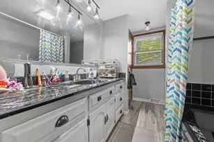 N132W18286 Rockfield Rd, Germantown, WI 53076 - Photo 12