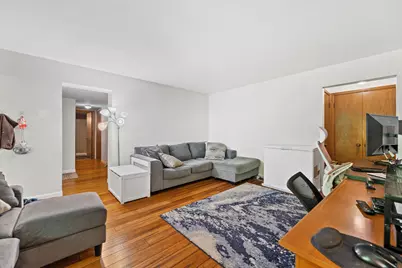 N132W18286  Rockfield Rd, Germantown, WI 53076 - Photo 6
