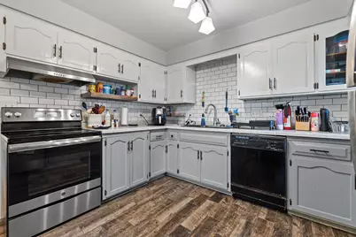 N132W18286  Rockfield Rd, Germantown, WI 53076 - Photo 16