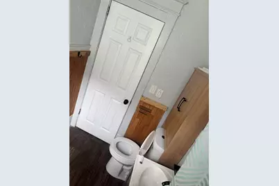2735 N 37th St #2737, Milwaukee, WI 53210 - Photo 8