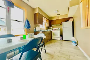3371 S 16th St, Milwaukee, WI 53215 - Photo 18