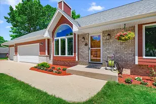 8370 W Hillsdale Dr, Franklin, WI 53132 - Photo 2