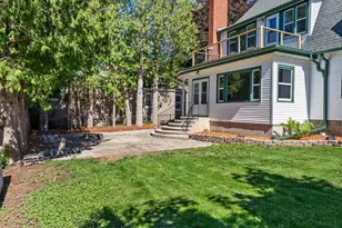 1128 N 11th St, Manitowoc, WI 54220 - Photo 56