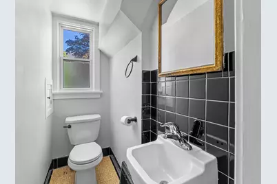 1128 N 11th St, Manitowoc, WI 54220 - Photo 40