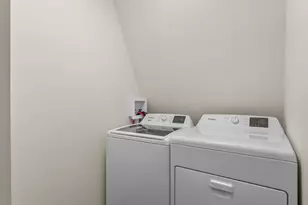 1128 N 11th St, Manitowoc, WI 54220 - Photo 36