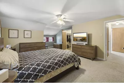 3059 S 40th St, Milwaukee, WI 53215 - Photo 14