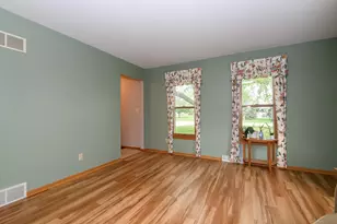 N75W28050 Schmidt Ln, Merton, WI 53029 - Photo 14