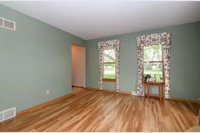 N75W28050  Schmidt Ln, Merton, WI 53029 - Photo 14