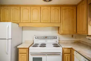 2710 S 17th St, Sheboygan, WI 53081 - Photo 8
