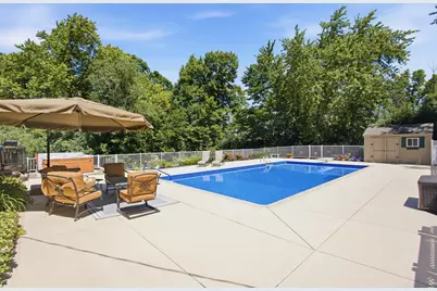 S77W20542  Hillendale Dr, Muskego, WI 53150 - Photo 28