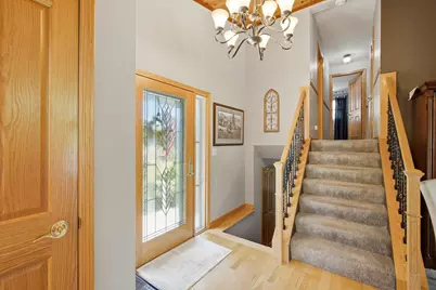 S77W20542  Hillendale Dr, Muskego, WI 53150 - Photo 2