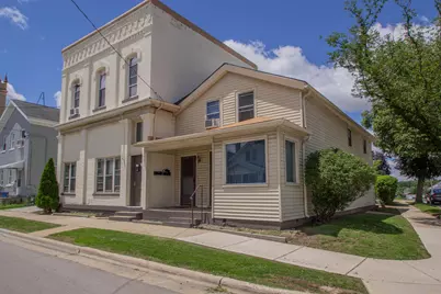 510 N 4th St, Watertown, WI 53094 - Photo 2