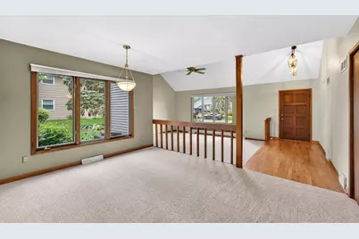 6028  Quaker Hill Rd, Racine, WI 53406 - Photo 8
