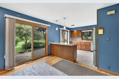 6028  Quaker Hill Rd, Racine, WI 53406 - Photo 14