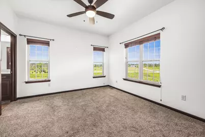 N88W18648  Duke Ct, Menomonee Falls, WI 53051 - Photo 24