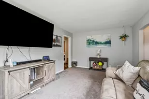 1104 Lathrop Ave, Racine, WI 53405 - Photo 6