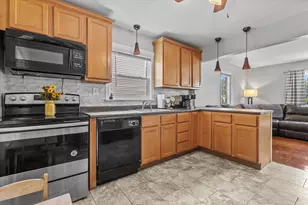 5005 W Forest Home Ave, Milwaukee, WI 53219 - Photo 8