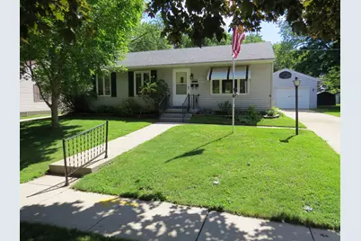 1413  Randolph St, Watertown, WI 53094 - Photo 16