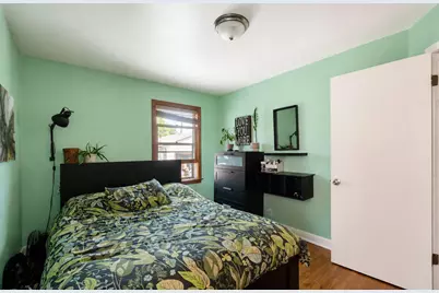 1518 E Howard Ave, Milwaukee, WI 53207 - Photo 10