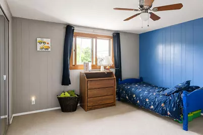 1518 E Howard Ave, Milwaukee, WI 53207 - Photo 22