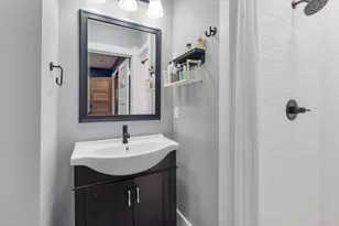 1702 Cass St, La Crosse, WI 54601 - Photo 12