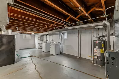 215 W Saveland Ave, Milwaukee, WI 53207 - Photo 32